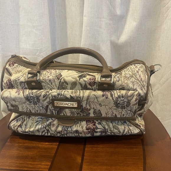 Jordache Bag - Picture 1 of 10